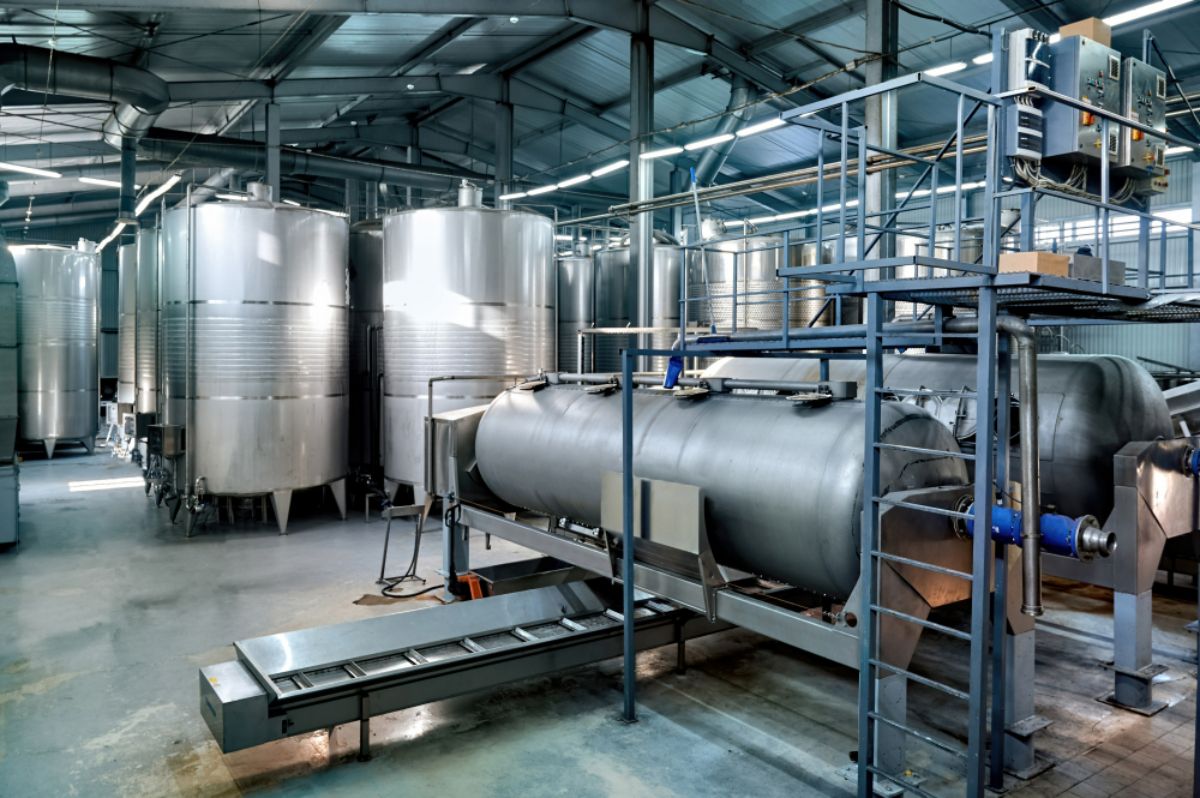 Pressure Testing and Ensuring the Quality of the Tank