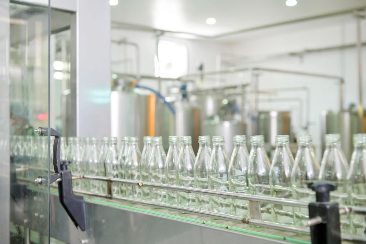 How to Choose the Right Bottle-filling Machines for Your Business